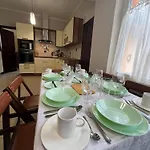 Tessa House * 코세그