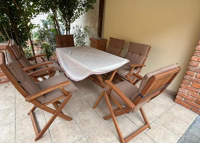 דירה Tessa House